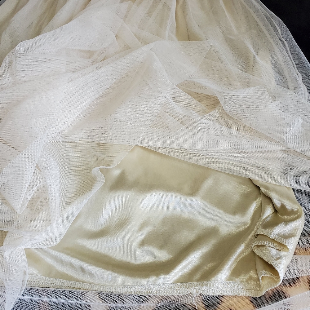 Tulle mesh midi skirt l Off white skirt - Picture 3 of 4